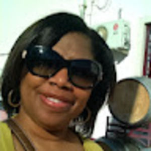 Meet your Posher, Denine